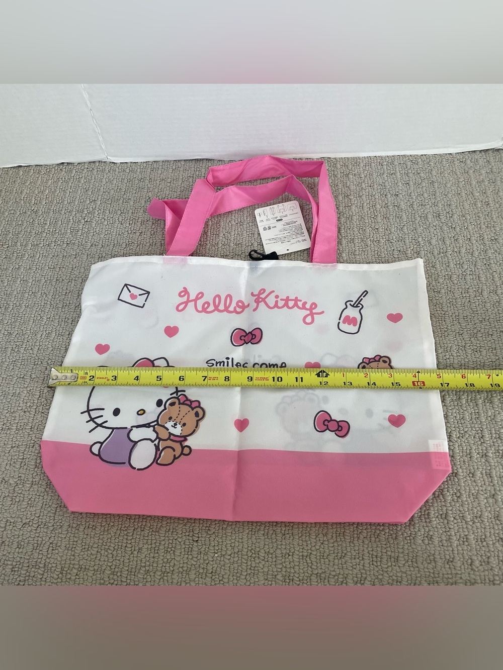 New hello kitty eco tote - Picture 4 of 6